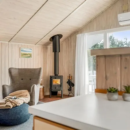 Holiday home Edvardine - 400m From The Sea In Western Jutland By Interhome *